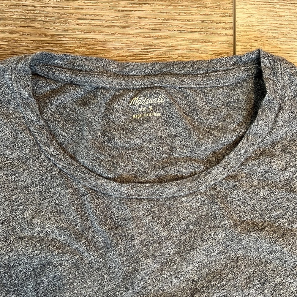 Madewell cotton tee, grey, size small - Picture 2 of 3